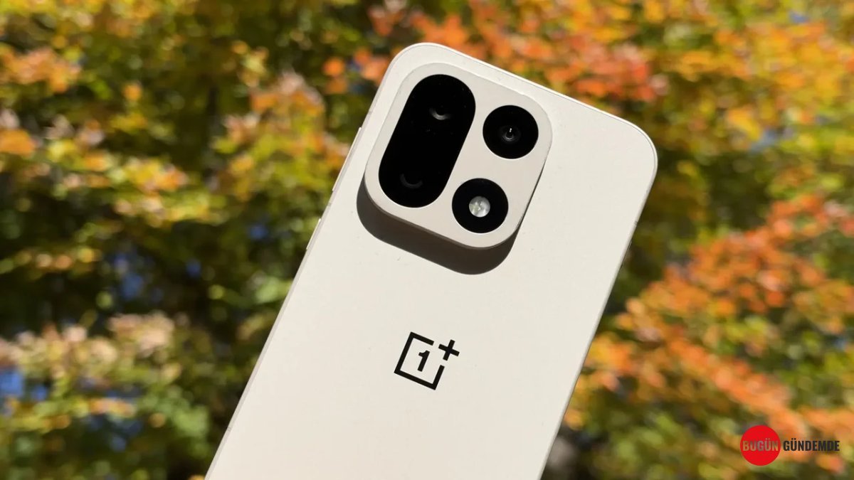 Tek Saatte 70 Bin Adet!') OnePlus 16 Pazarı Kasıp Geçiyor: İşte 'Mühendislik Harikası'nın Sırları!