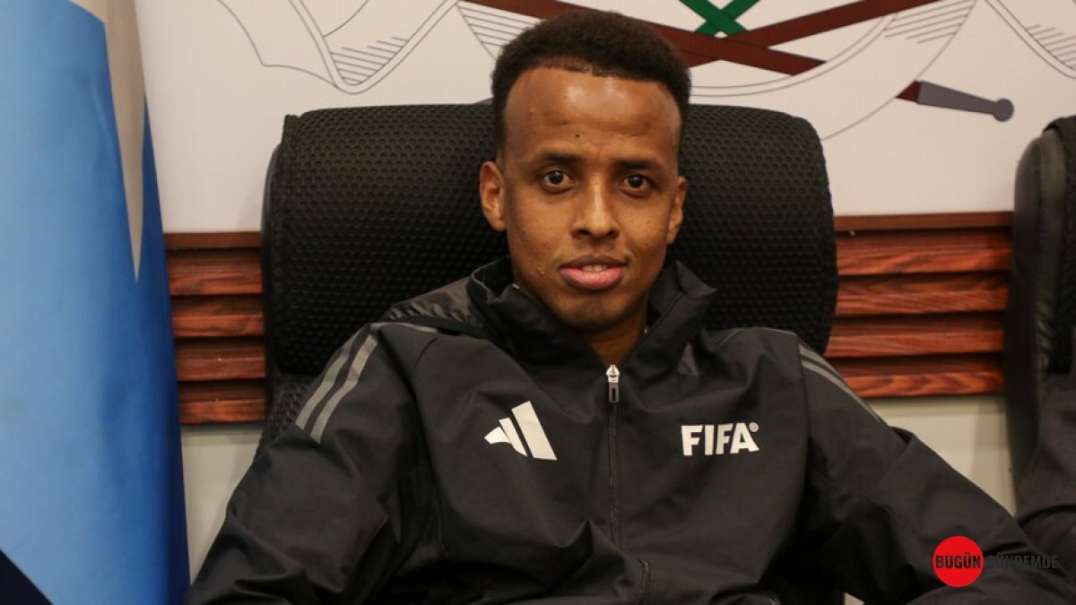 ABD Vizesi Reddedilen Somalili Hakemden Olağanüstü Başarı! UEFA Süper Kupa Maçını O Yönetecek