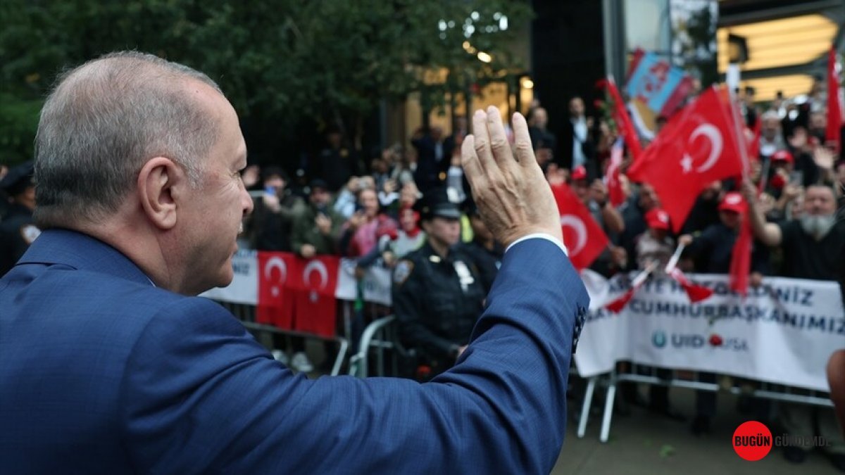 Erdoğan New York'ta Dev Bir Kalabalıkla Karşılandı! Türkevi'nde Görülmemiş İlgi