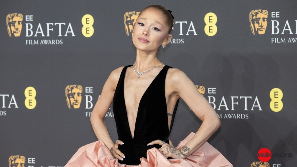 Ariana Grande'den Beyaz Saray'a Sert Tepki: Müziğim Göçmen Operasyonunda İzinsiz Çaldı!
