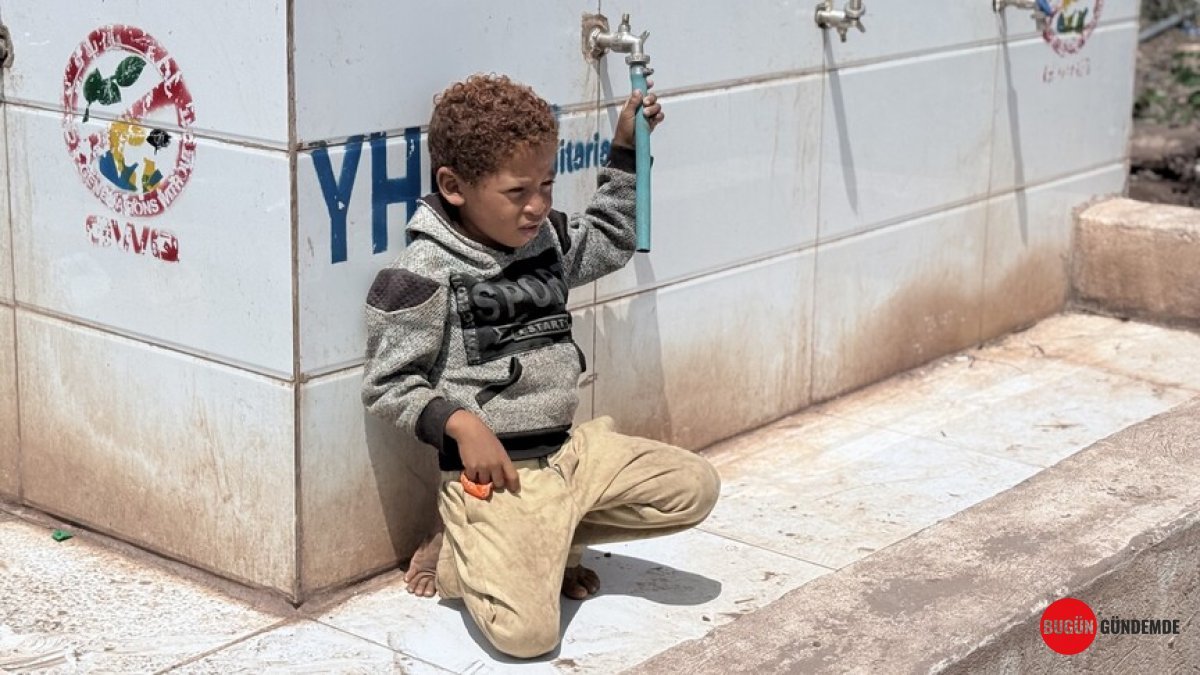Yemen'de Yıkım Sürüyor: 137 Bin Çocuk Okula Gidemiyor, Eğitim Sistemini Neler Bekliyor?