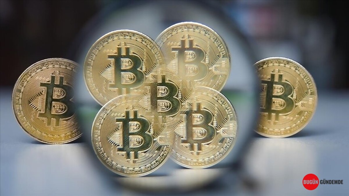 Altın Tarihe Mi Gömülüyor? Ons Fiyatı 4000$, Bitcoin 60000$ Altında: Küresel Piyasaları Sarsan Düşüşün Perde Arkası!