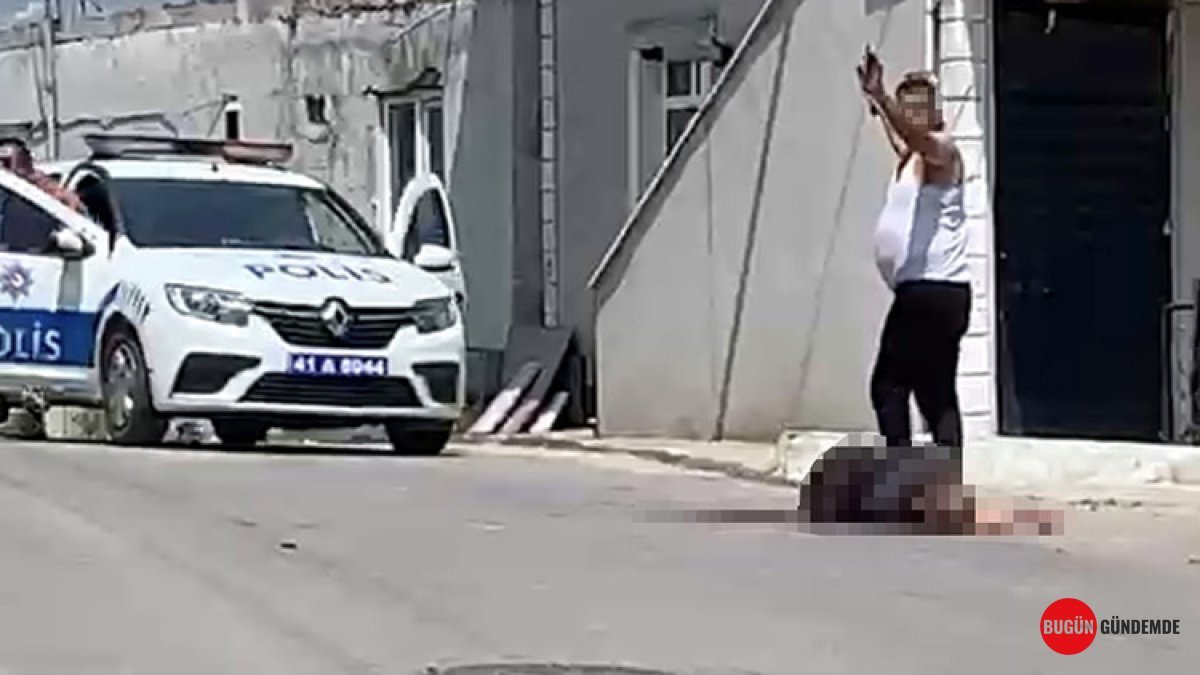 Çocukla Göz Göze Gelmese Katliam Yapacaktı: Eşini 15 Yerinden Bıçaklayan Adamın İfadesi Kan Dondurdu!