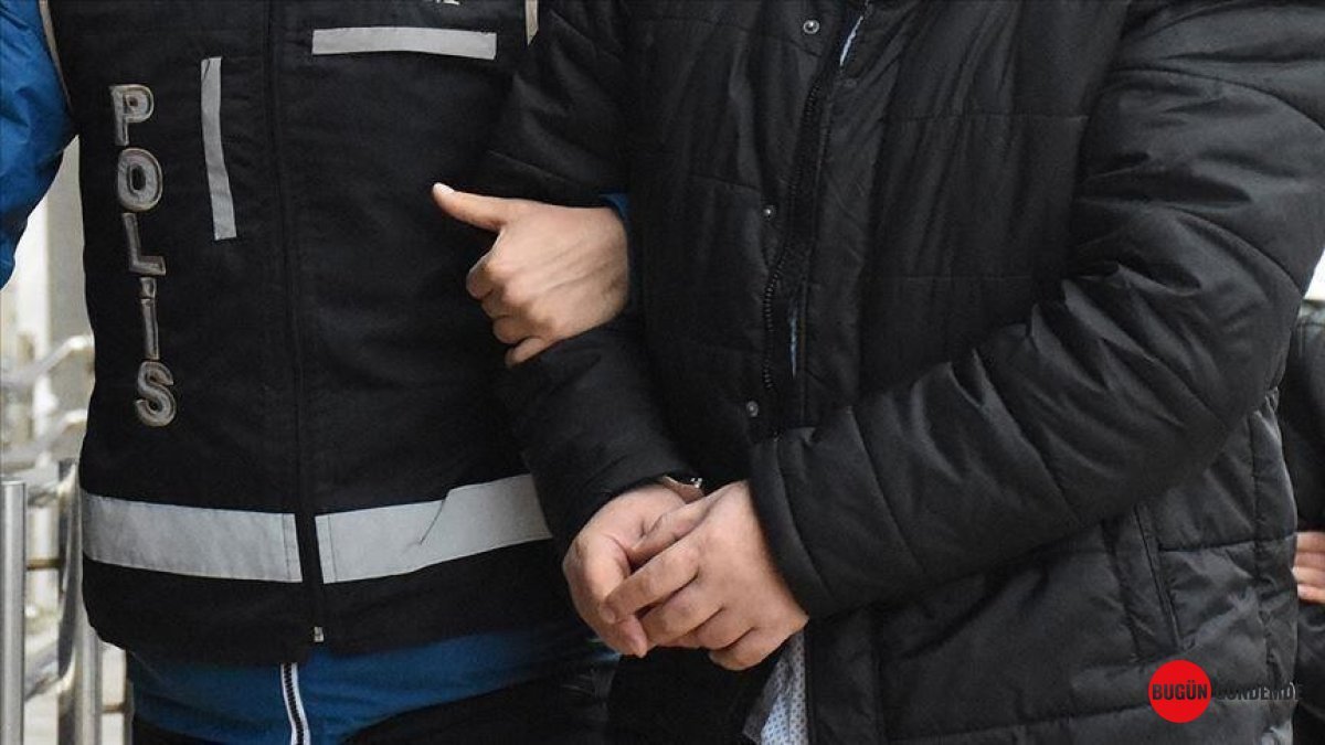 Kırmızı Bültenle Arananlar ve Ulusal Düzeyde Takip Edilenler Ülkeye Getirildi: Dev Operasyonun Detayları Açıklanıyor!