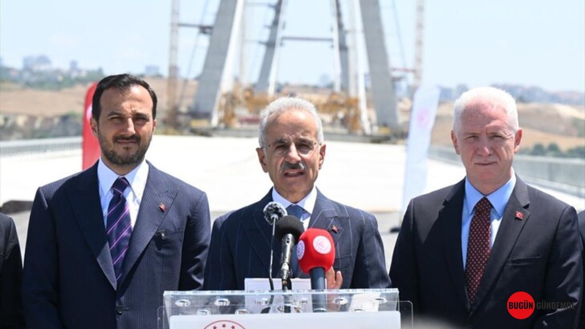 Uraloğlu'ndan İstanbul Ulaşımına Dev Müjde! TEM'in Yükü Kalkıyor, Trafik Kabusu Sona Eriyor mu?