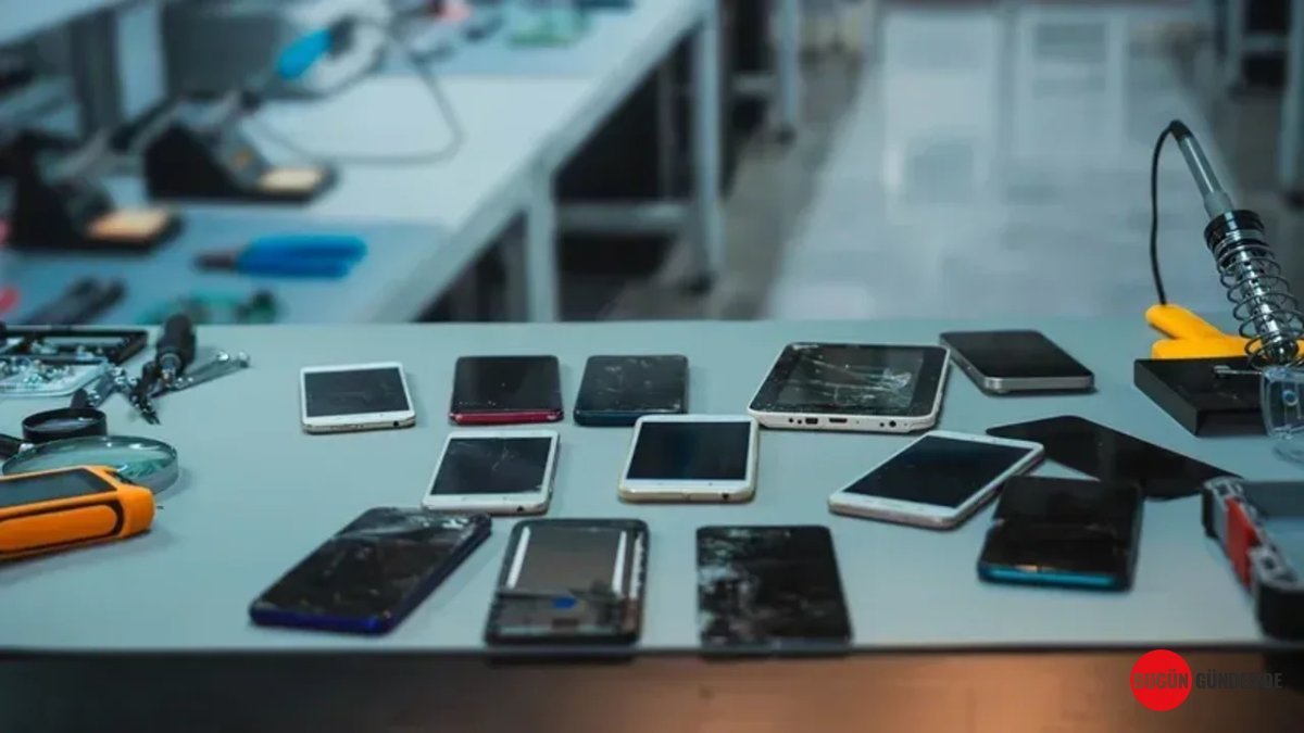 Apple ve Samsung'dan ŞOK Performans! Onarılabilirlik Raporu Açıklandı: Neden Cihazlarınızı Tamir Ettiremiyorsunuz?