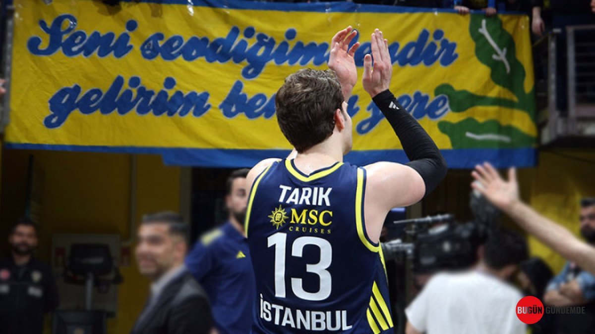 Fenerbahçe'den Ayrılık: Tarık Biberovic'in NBA'e Gidişi Şok Yaratmadı, Yerine Kim Geliyor? İşte Detaylar!