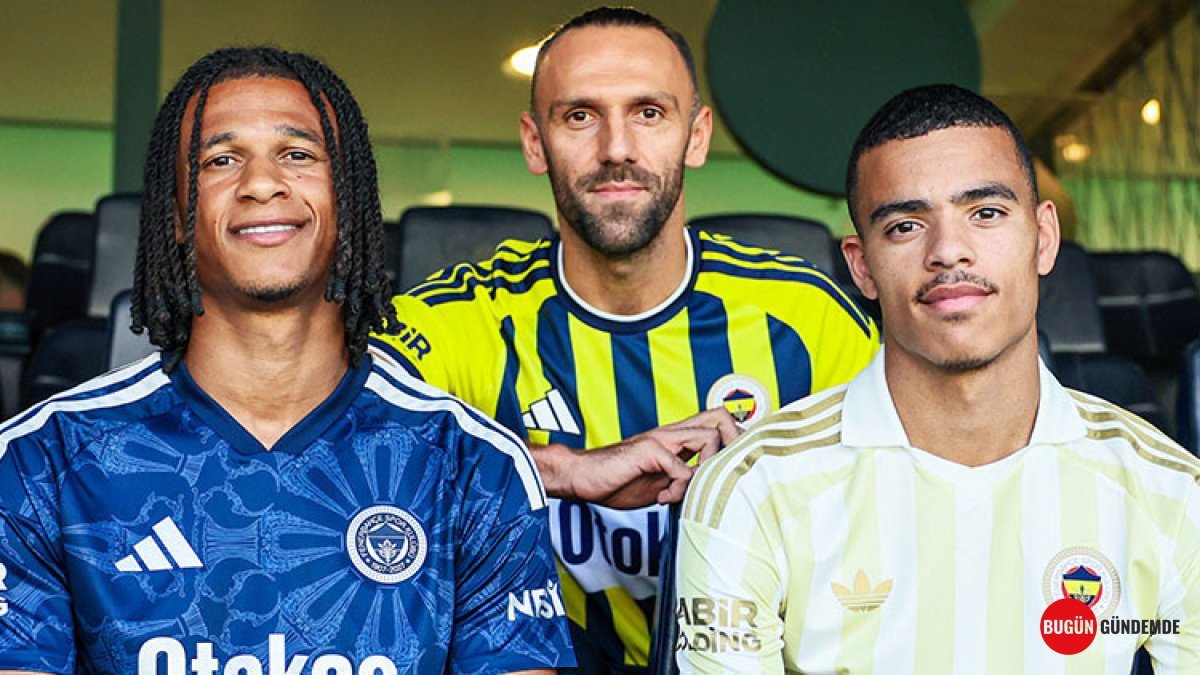 Fenerbahçe'den Şampiyonlar Ligi Hamlesi: Yeni Transferler Kadroda Yok! İsmail Kartal'ın Seçimi Nefes Kesti