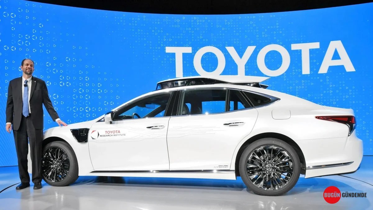 Dünya Robotaksi Devrimine Hazırlanıyor: Waymo ve Toyota'dan Şaşırtan Hamle! Sürücüsüz Araçlar İlk Kez Hangi Ülkede Sahaya İniyor?