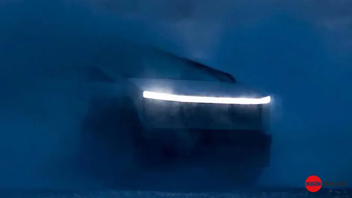 Tesla'dan Devrim Yaratan Flaş Gelişme: Milyarlarca Dolarlık Ar-Ge'yi Tek Bir Katmana Sığdırdı!