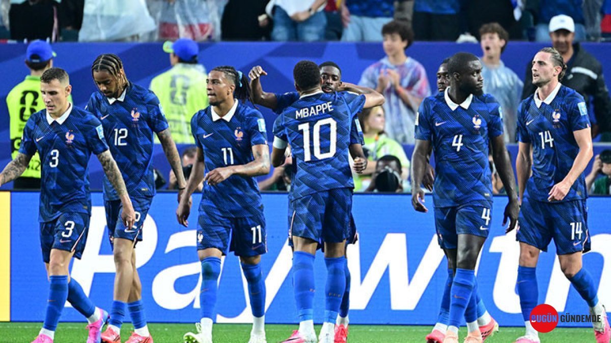 Philadelphia'da Hem Gökyüzü Hem Mbappe Gürledi: Fransız Yıldız Rekor Peşinde!