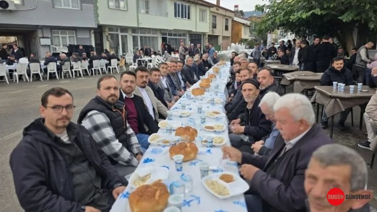 Bursa'da Hayır Yemeği Zehir Saçtı: 53 Kişi Hastanelik Oldu!