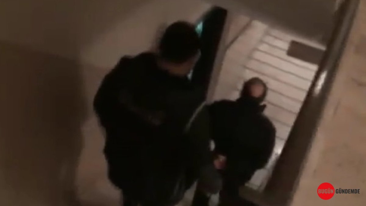 TSK'ya Sızma Girişimi Darbe Aldı! FETÖ'nün 'Mahrem İmamları' Operasyonuyla Çökertildi: 9 Gözaltı!