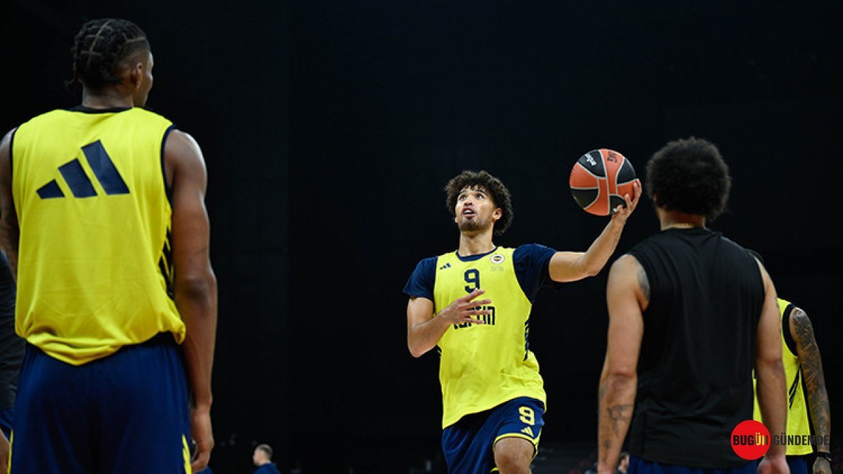 Fenerbahçe Beko'dan Nefes Kesen EuroLeague Süper Kupa Hazırlığı! Olympiakos Karşısında Sahaya Çıkıyor: Kritik Maç Detayları Açıklandı!
