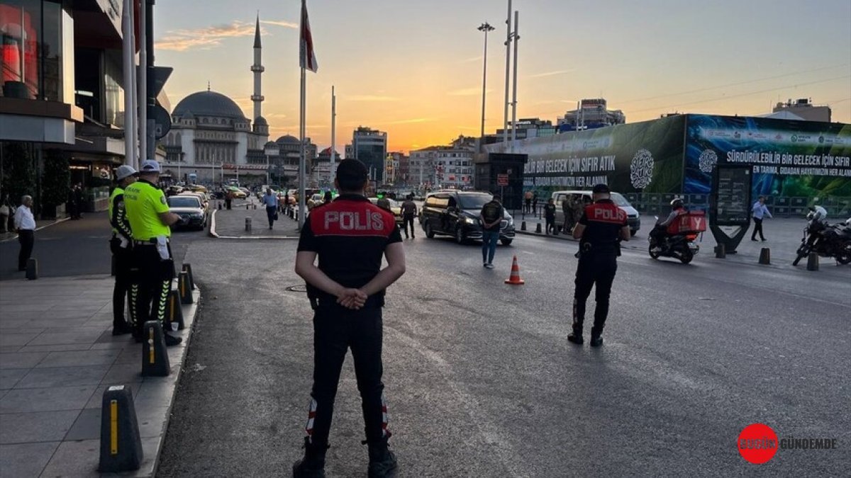 İstanbul'da Şafak Vakti Eş Zamanlı Operasyon: Binlerce Polis Sahada! Asayiş İçin Nefes Kestiği Anlar...