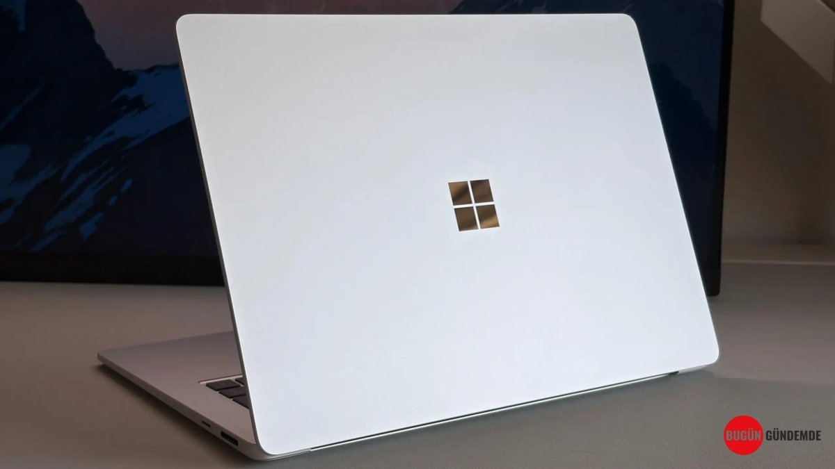 ARM Yerle Bir Oldu: Intel İşlemcili Surface Laptop 15, Snapdragon'u Performans ve Pil Testlerinde Ezdi Geçti!