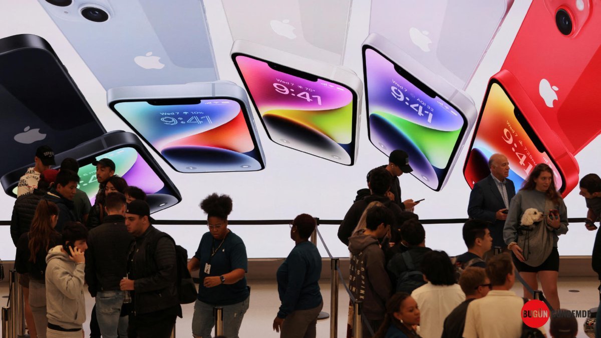 IPhone 18 Pro'nun Gizli Detayları Karanlığa Sızdı: Apple Üretim Hattında Büyük Darbe!