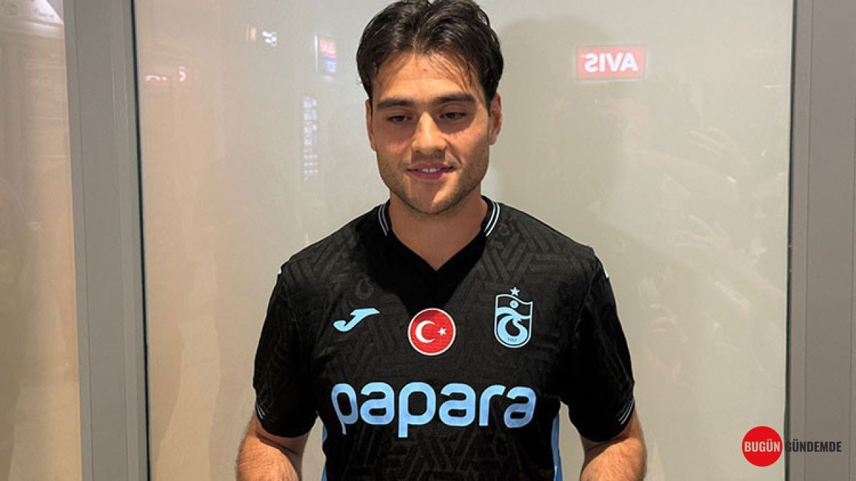 Trabzonspor'un Yeni Yıldızı Şehre İndi! Aral Şimşir'den Taraftarlara Mesaj Var