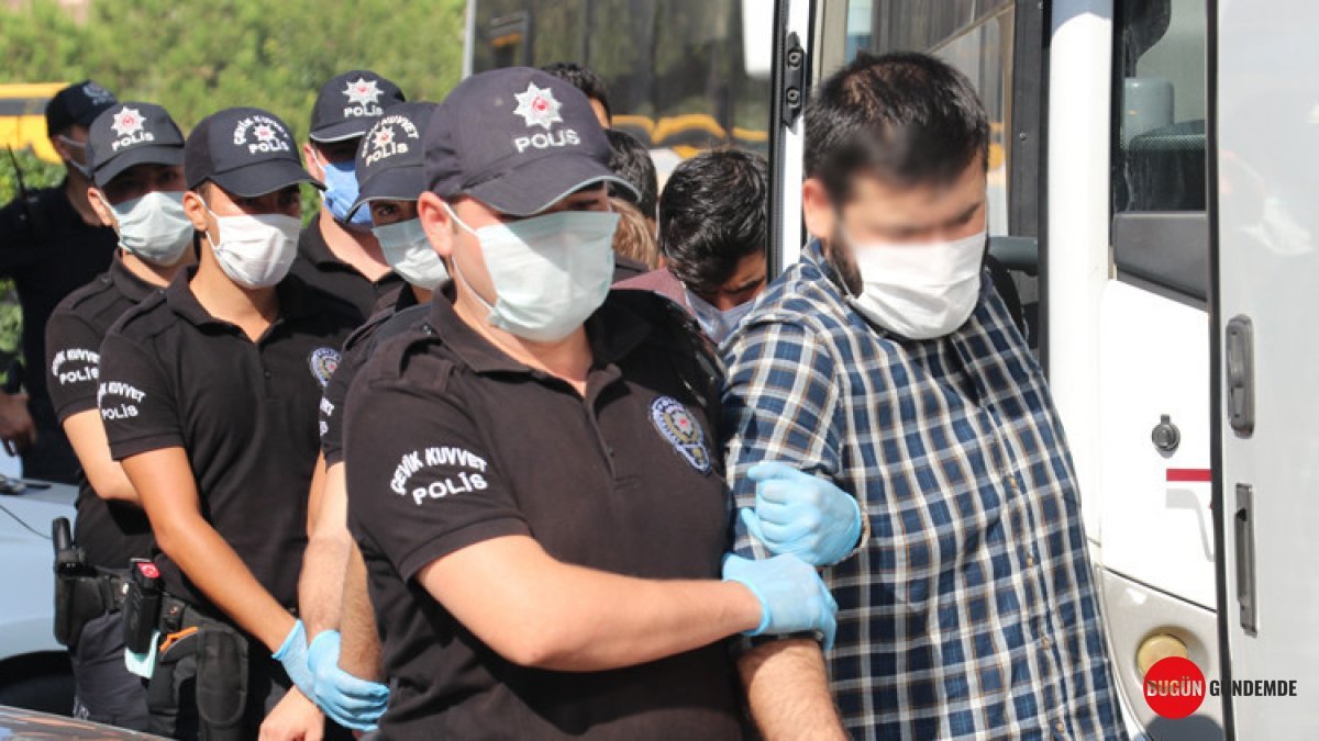 FETÖ'nün 'Gizli Avukatları' Çökertildi: 15 İsim Tutuklandı, Ağ Tabanı Sarsıldı!