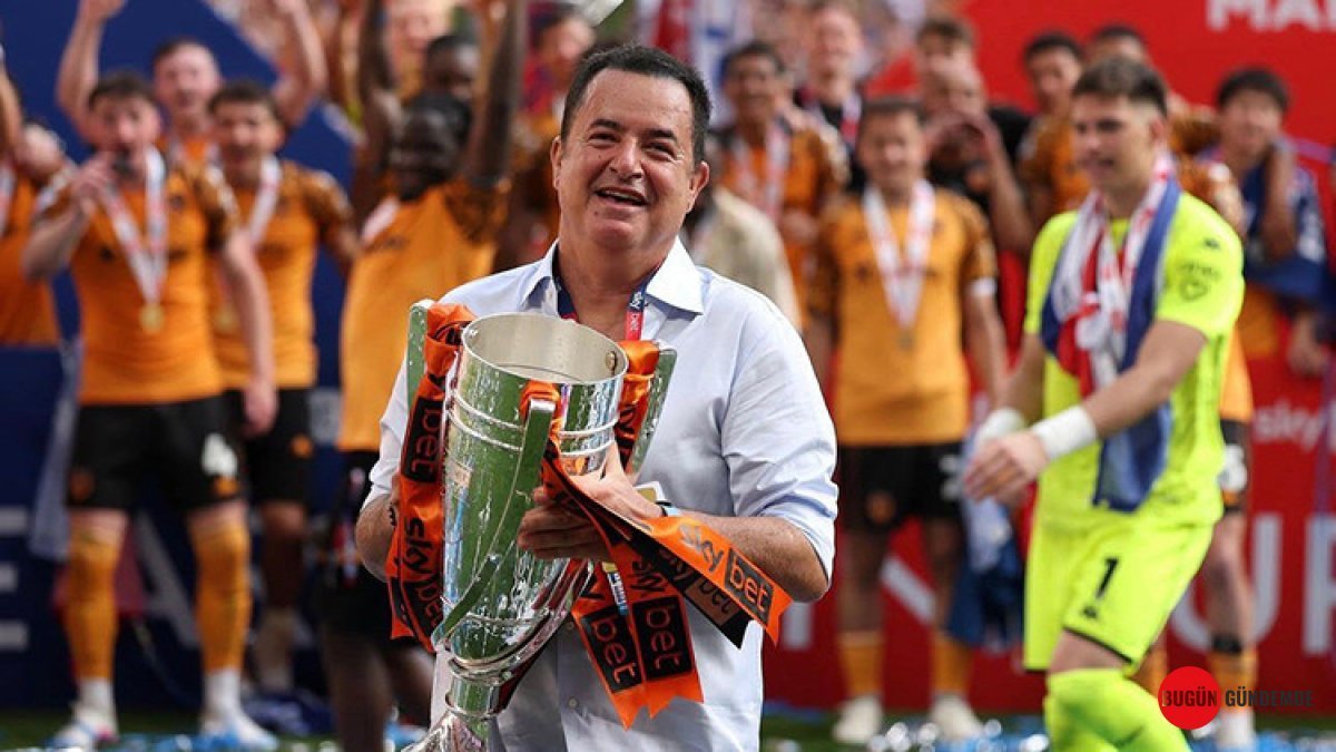 Acun Ilıcalı'dan Akıl Almaz Dönüşüm! Hull City'nin Değeri 5 Katına Fırladı, Transfer Bütçesiyle Devler Sahasına Girdi!