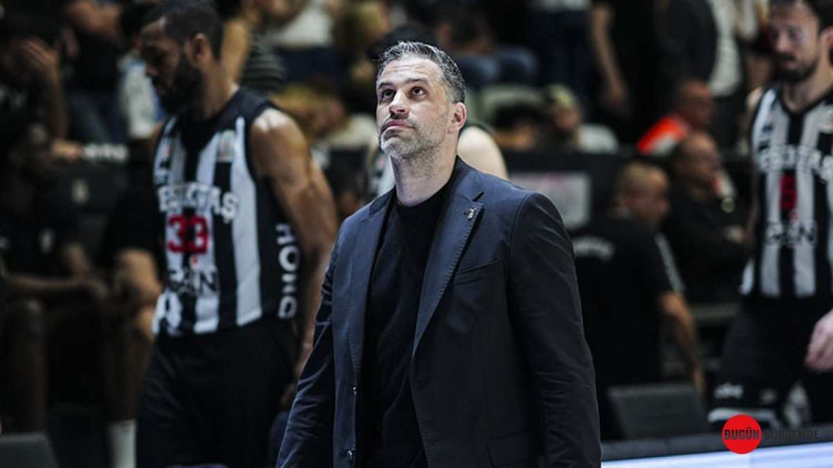 Sahne Işıkları Onları Parlattı: Beşiktaş GAİN'den Dev Deplasman Zaferi Sonrası Şampiyonluk Ateşi!