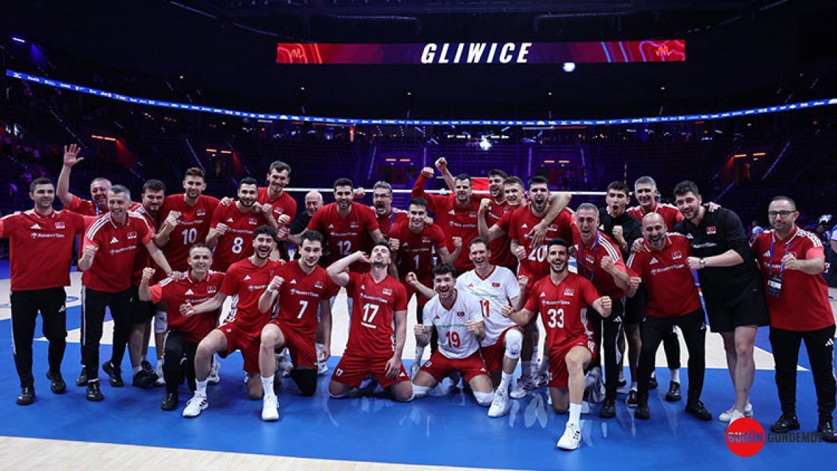 Voleybol Sahalarında Destansı Geri Dönüş: Efeler, Arjantin'i 0-2'den Çevirerek Milletler Ligi'ne Damga Vurdu!