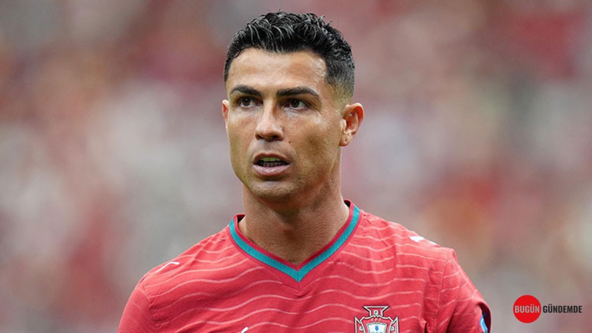 Ronaldo'dan Messi İsmi Duyunca Şok Yapan Hareket: 'O Konuya Girmiyorum!'