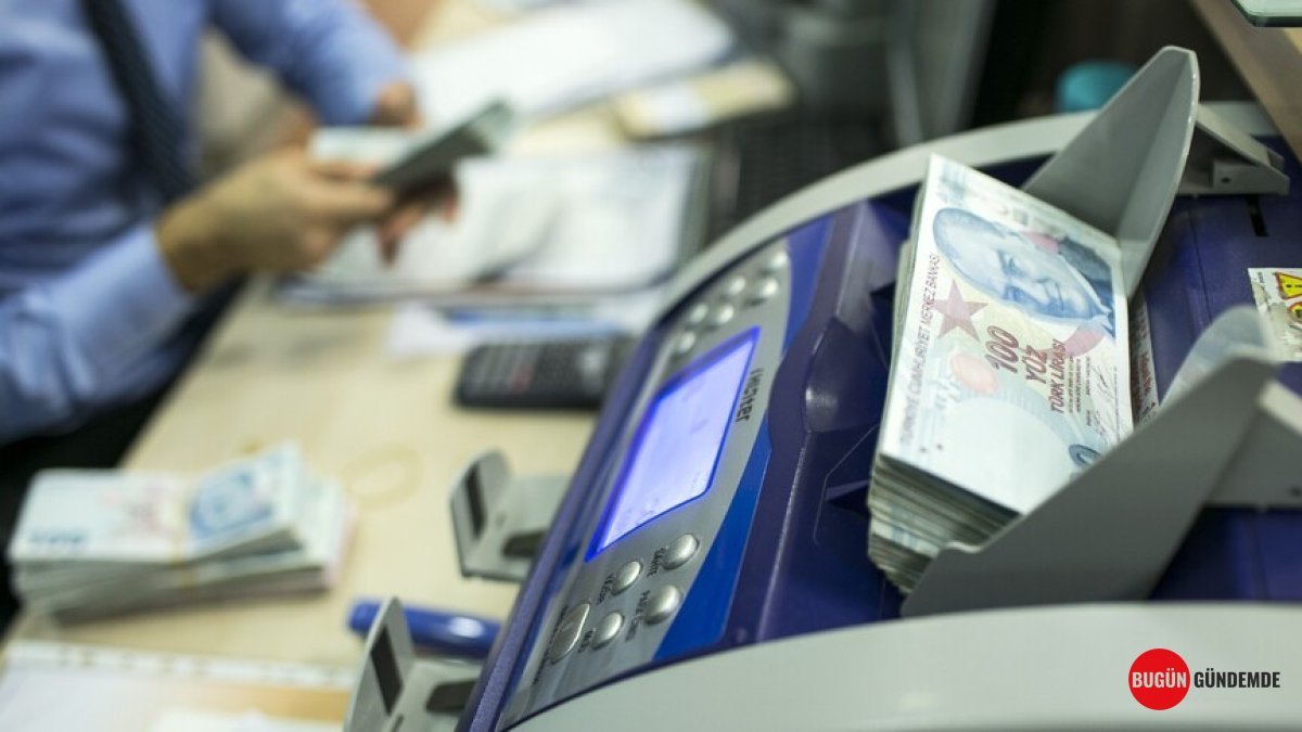 Ağustos Ayı Bütçe Rakamsal Şoku: Gelirler Rekor Kırdı, Giderler Dengede mi Kalıyor?
