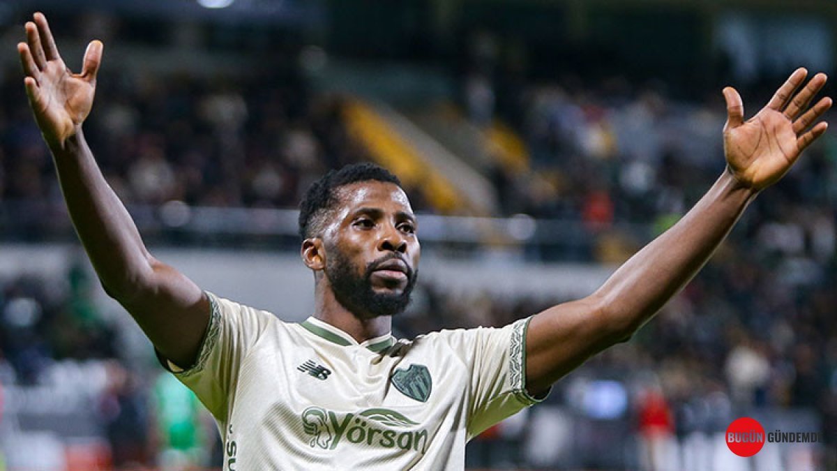 Kelechi Iheanacho Adını Türk Futbol Tarihine Altın Harflerle Yazdırdı: Rekorlara Koşan Yıldız