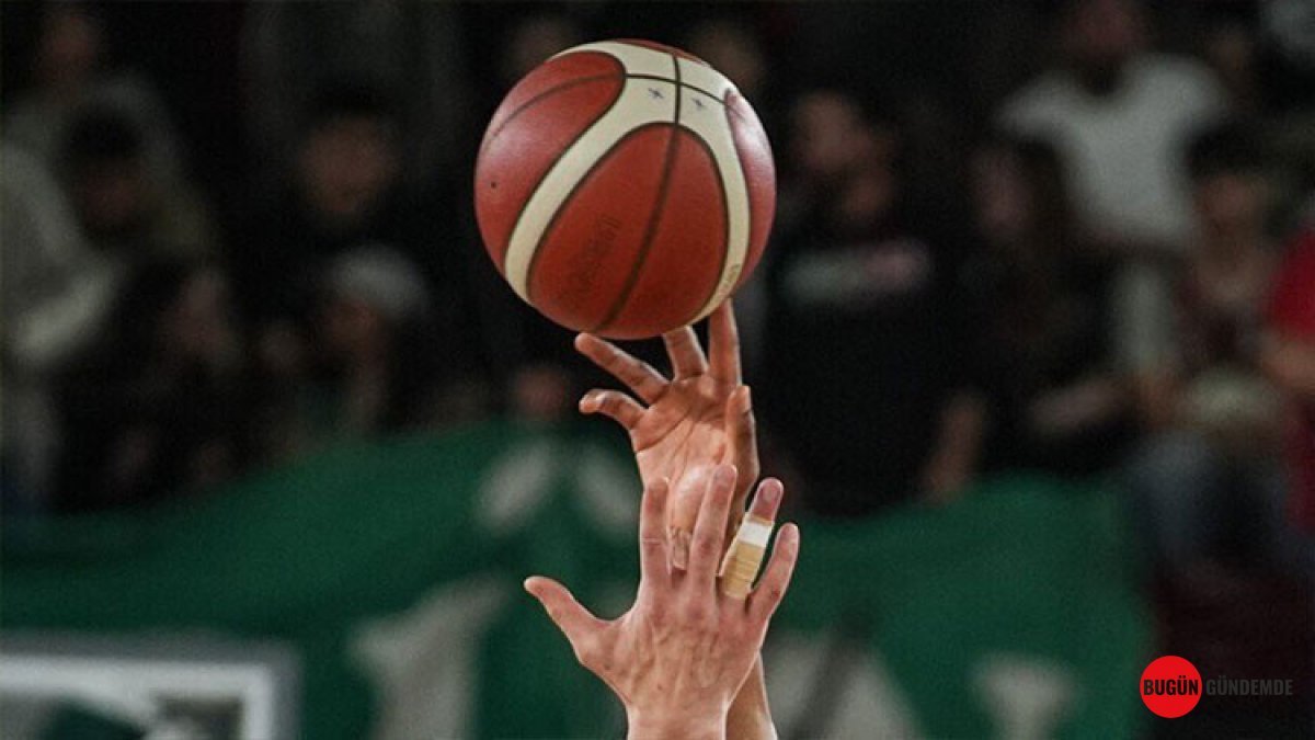 Basketbol Sahnesi Yıkılacak! Anadolu Efes ve Beşiktaş'tan Nefes Kesen Derbi Rekabeti Başlıyor!