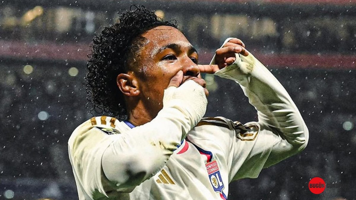 Malick Fofana Bombalı Transfer İçin Sahneye Çıkıyor: Fenerbahçe'nin Devler Ligi Kozu Belli Oldu!
