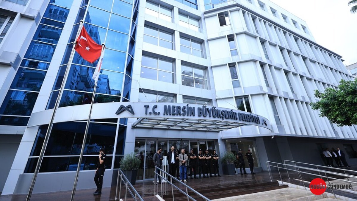 Mersin'de Siyasete Yıkım Getiren Soruşturma: Vahap Seçer ve İki Başkan İçin Şok Karar!