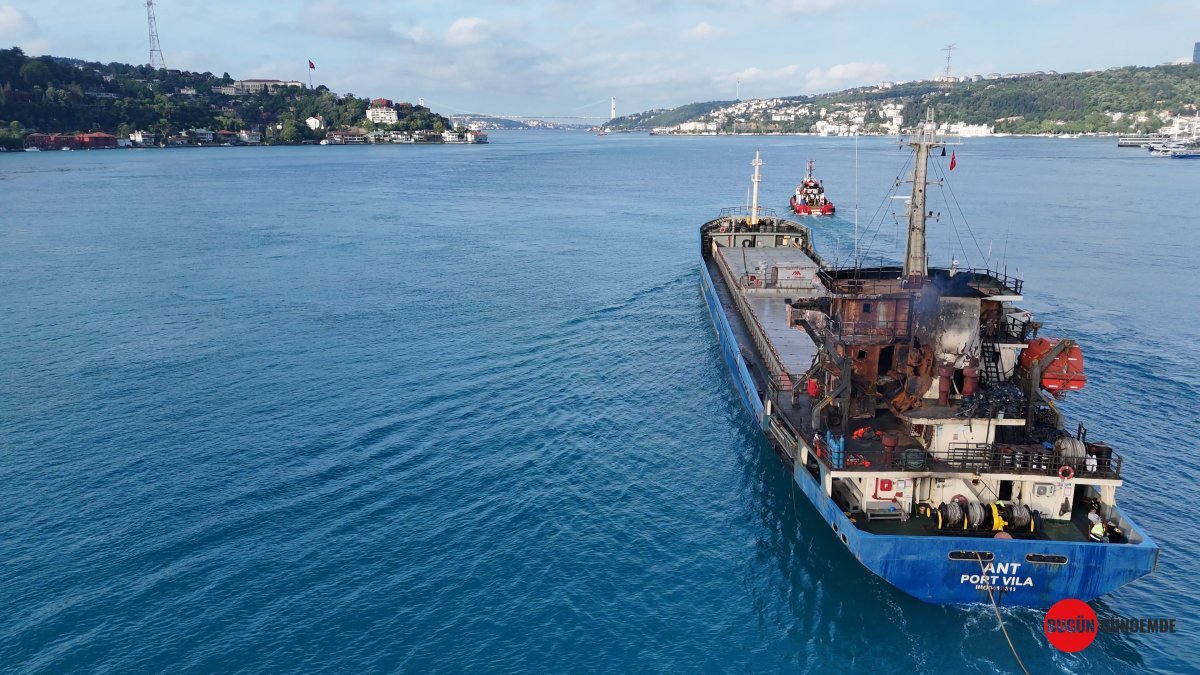 Karadeniz'deki Kabustan İstanbul'a: Saldırıya Uğrayan Türk Gemisi ANT'in Hasarı Görüntülendi!