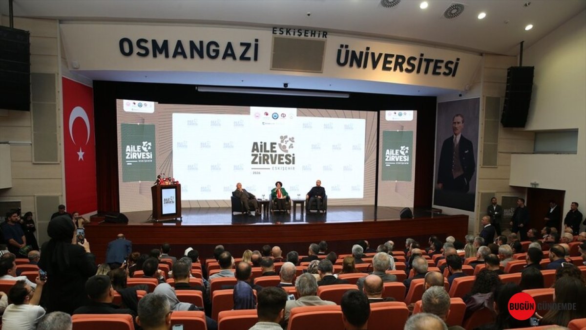 Bilal Erdoğan'dan Toplumun Gizli Gücüne İşaret: 'Kendi Dinamiklerimizi Yeniden Keşfetmeliyiz!'