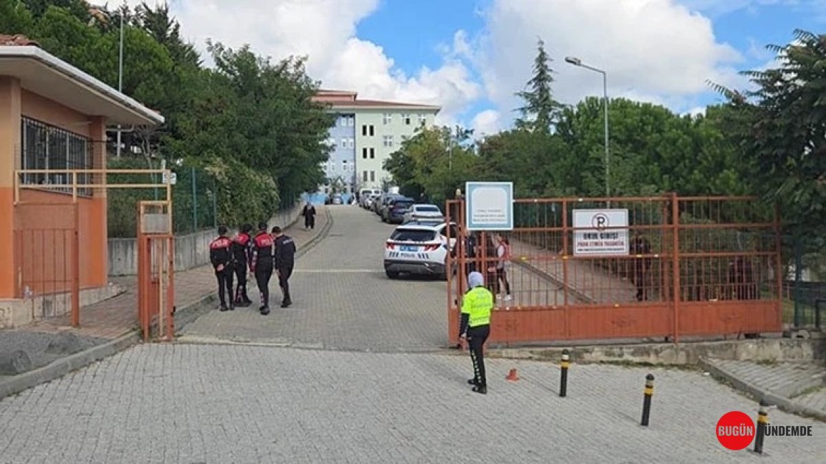 Ortaokul Koridorunda Dehşet! Bıçaklı Saldırgan ve Ailesi İçin Şok Karar!