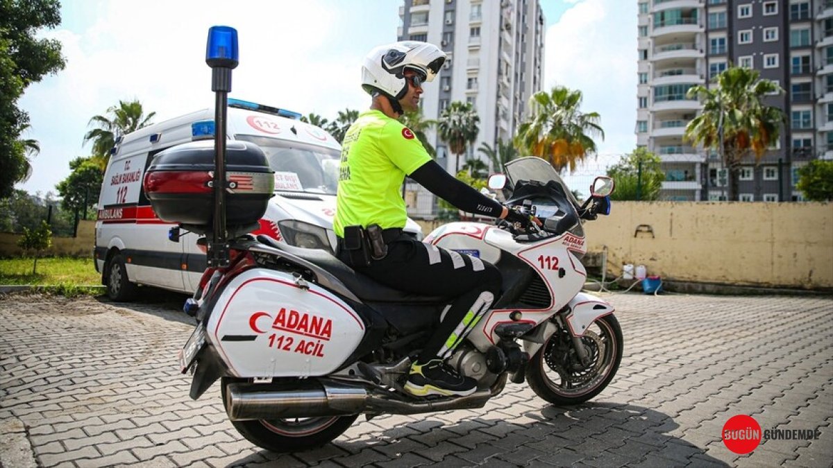 Adana'da Ölümle Yarışan İki Tekerlek: Motosikletli Ekipler Hayat Kurtarıyor!