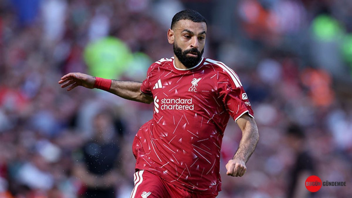 Beşiktaş'ta Yürekleri Ağza Getiren Anlar: Salah Söylentileri Başkan Adalı'yı Gülümsetti!