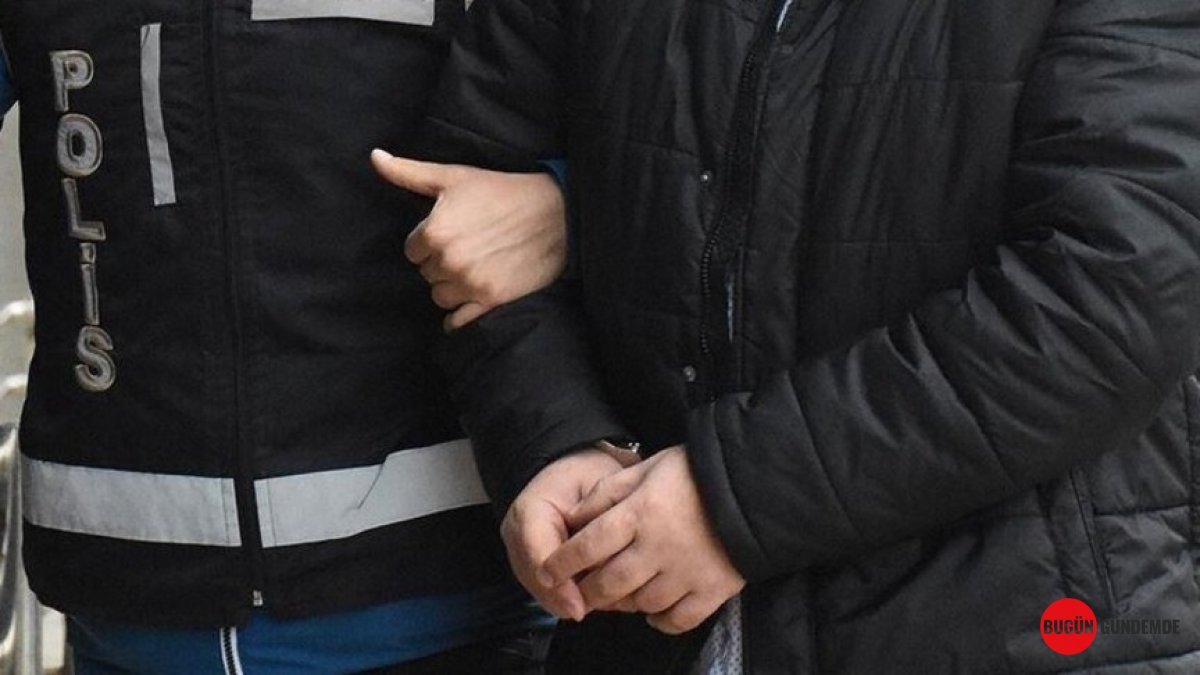 FETÖ'nün 'Yeniden Yapılanma' Kapsamında Yeni Operasyon: Kritik Operasyonda 3 İsim Teslim Edildi!