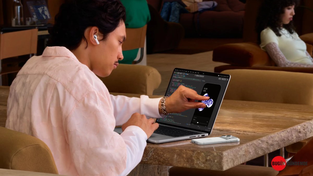 Apple'dan Devrim Niteliğinde Yeni MacBook Pro: Dokunmatik Ekranlı Dev, M5 Çiplerle Geliyor!