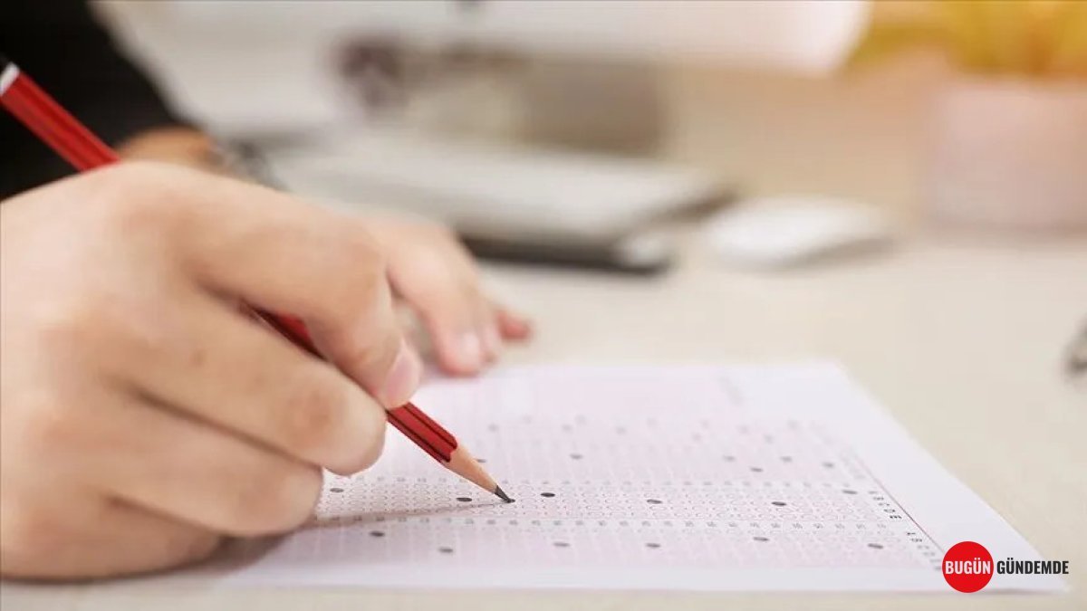 Milli Eğitim Bakanlığı'ndan Şok Karar! Ortak Yazılı Sınavların Yeni Dönemi Başlıyor: Hangi Sınıflar, Hangi Dersler Etkilenecek?