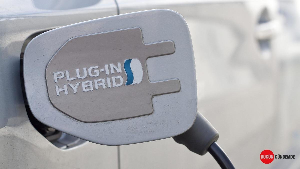 Plug-in Hibritlerin Gizemi Çözülüyor: Batarya Ömrü ve Sıradışı Bakım Masrafları Gerçek mi?