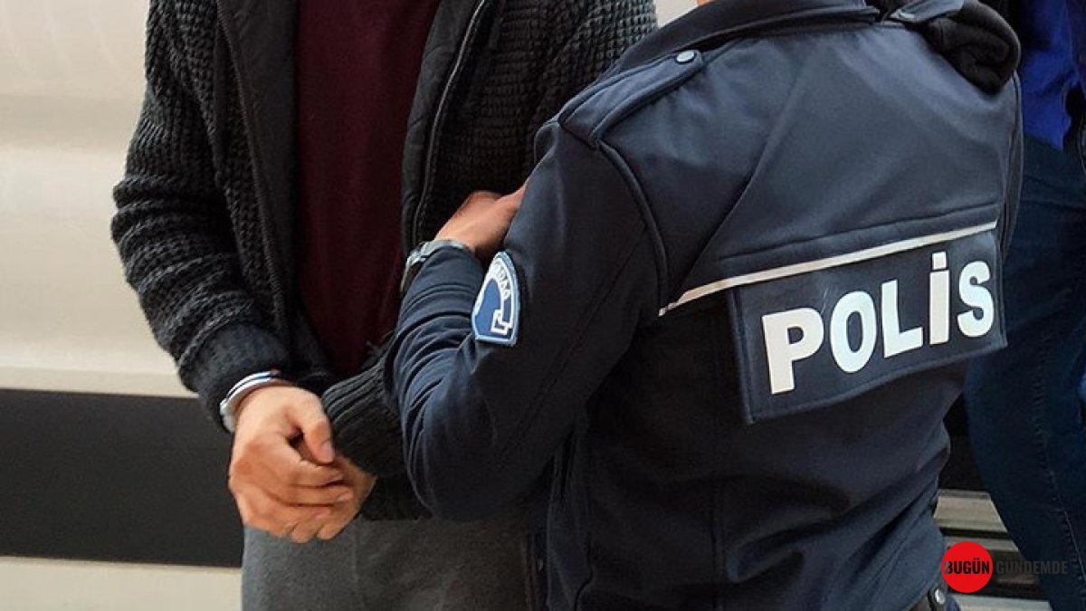Antalya'da Nefes Kesen Operasyon: 34 Kilo Zehir Piyasaya Sürülmeden Yakalandı! İki Kişi Kamerada!