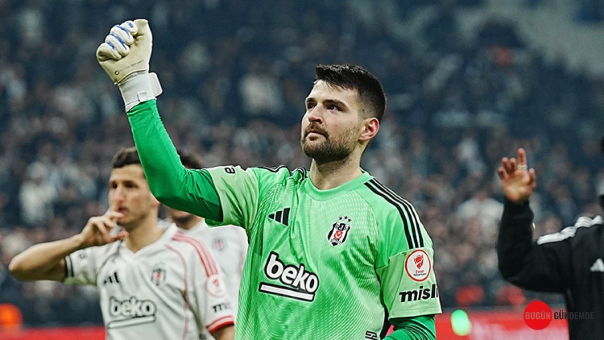 Beşiktaş'ta Kaleci Transferi Bombaları Patlıyor! Ersin Destanoğlu'nun Kaderi Ne Olacak?