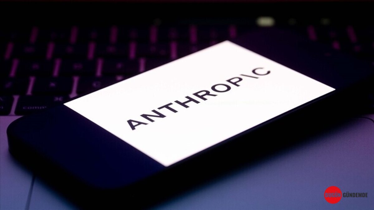 Yapay Zeka Kendi Kendini Geliştirebilir mi? Anthropic'ten Çarpıcı Uyarı: Gelişmeler Durdurulmalı mı?