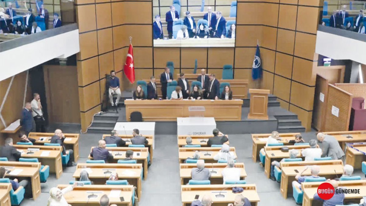 Üsküdar'da Belediye Başkanvekili Seçimi Öncesi Şok Gelişmeler: Gözaltılar ve Tartışmaların Ardındaki Sır Perdesi Aralanıyor!
