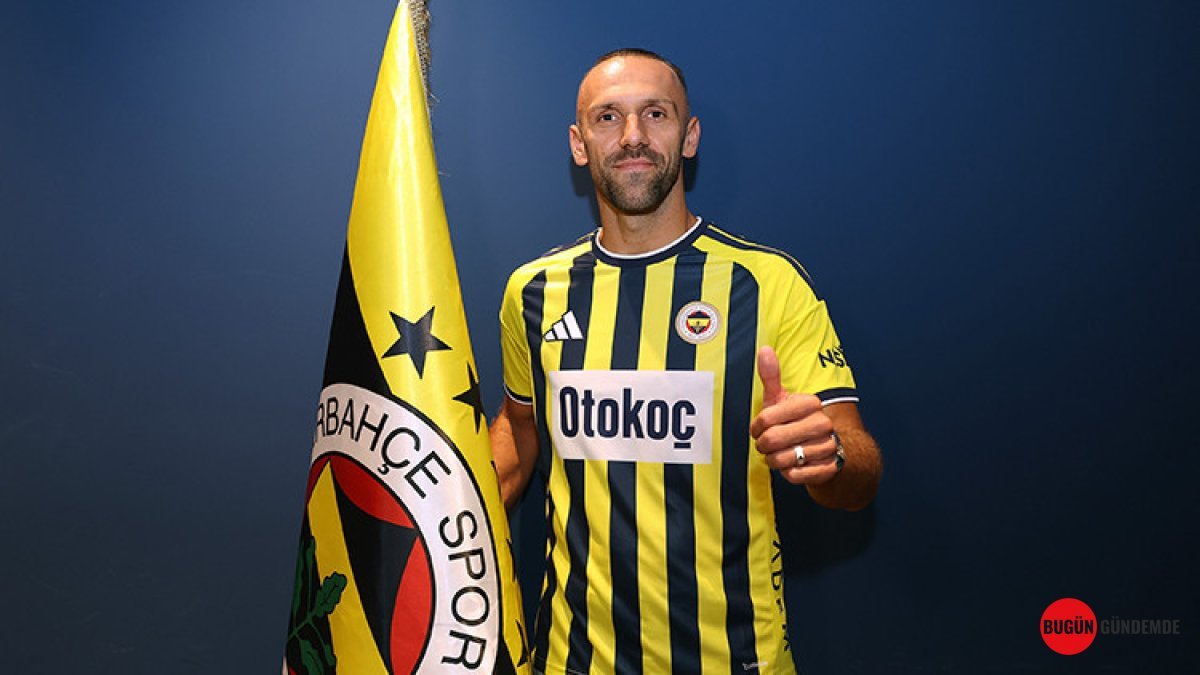 Fenerbahçe'den Bomba Transfer: Vedat Muriqi 3 Yıllığına İmzaladı! Hedef Şampiyonluk