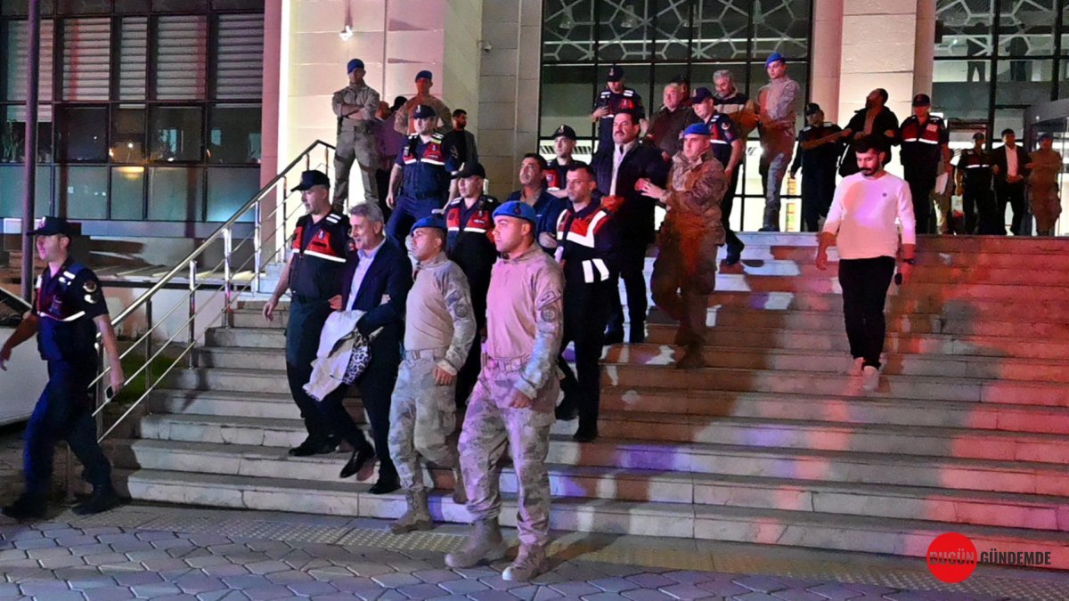 Yahşihan'da Skandal: Eski Başkanlar Dahil 15 İsim Tekne, Lüks Araba ve Milyonlarla Birlikte Tutuklandı!