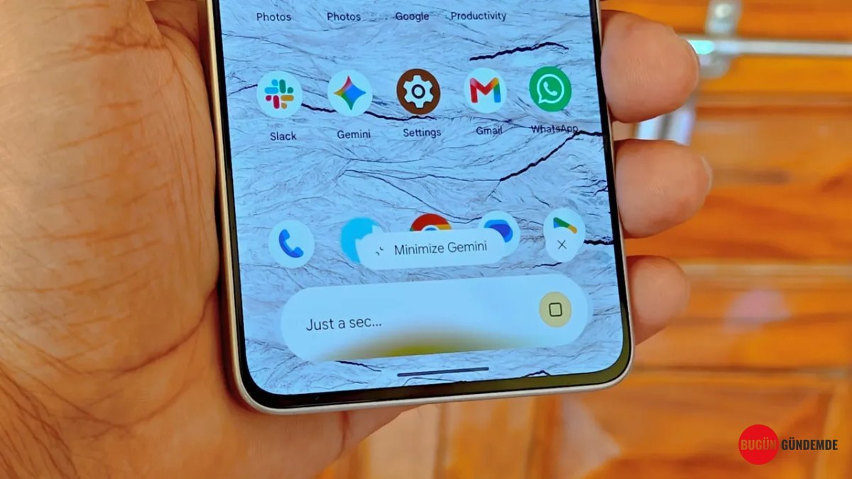 Android'de Gemini Devrim Yarattı: Sohbetler Artık Cebinizde Minik Bir Baloncukta Gizleniyor!