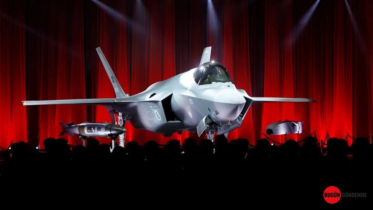 Almanya Göklere Damga Vuruyor: İşte O Efsanevi F-35A Savaş Uçağının İlk İmzası!
