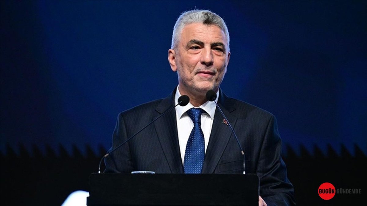 Bakan Bolat'tan Kritik Paris Çıkarması: Türkiye'nin Ticaret Vizyonu Sahneye Çıktı! Dünyanın Gözü Ankara'da